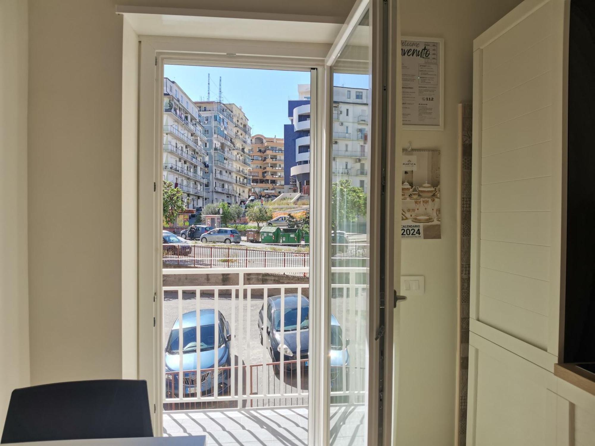 Palazzo Buscema - Appartamenti & Residence Crotone Extérieur photo