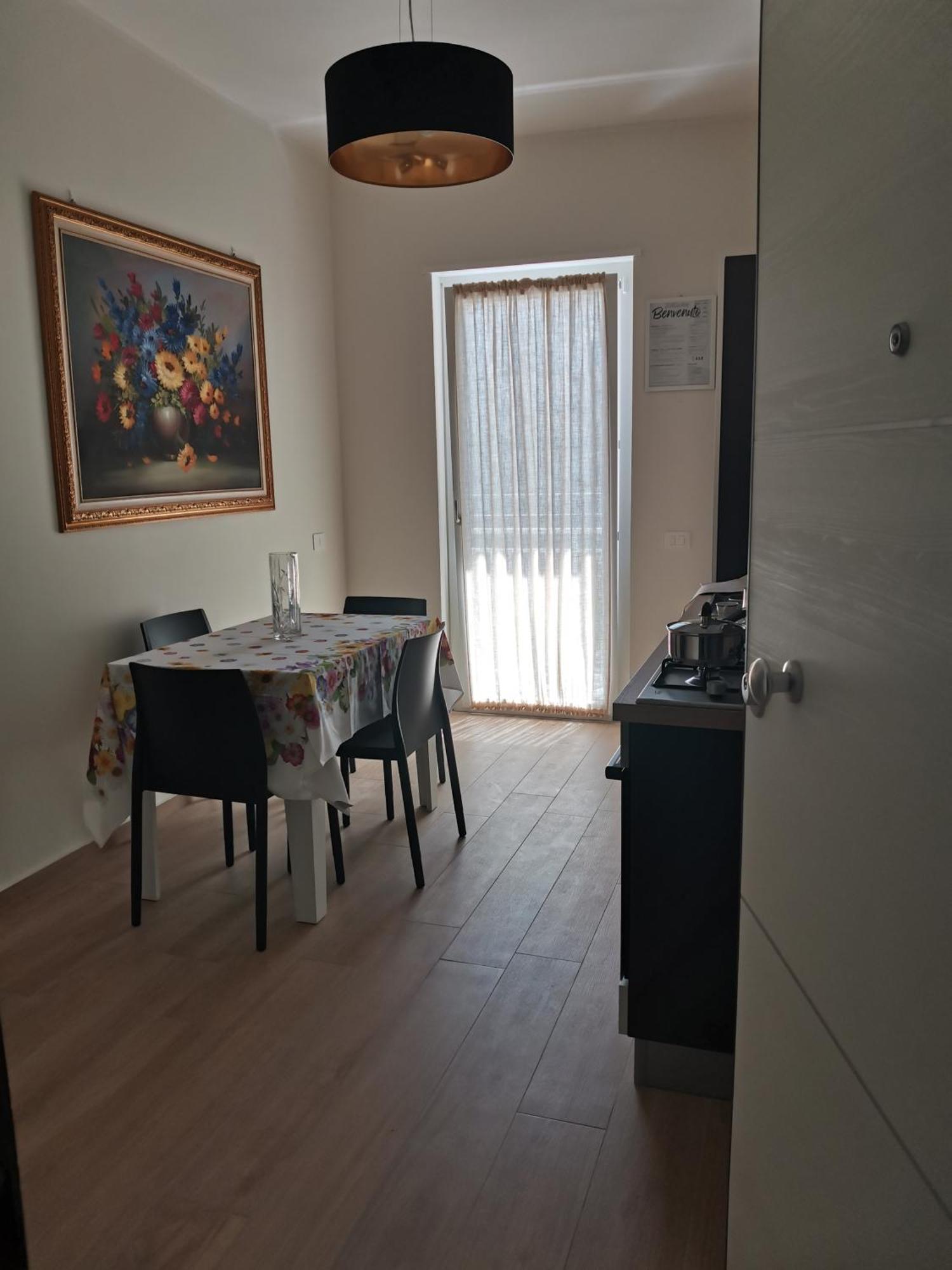 Palazzo Buscema - Appartamenti & Residence Crotone Extérieur photo